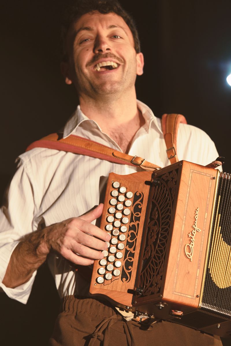 Antonio Petronio: Il Viaggio di un Musicista del Basso Lazio
